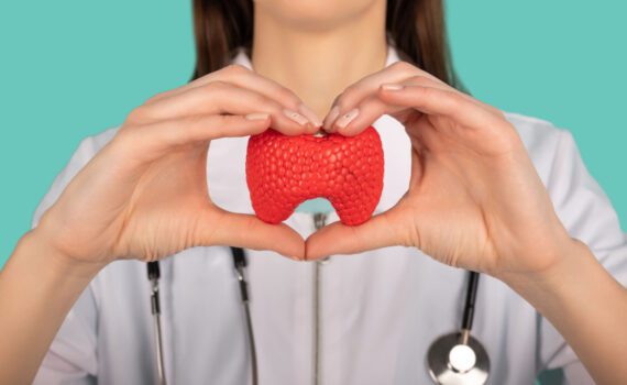 Hyperthyroidism in Women: Common Issues and How to Cope